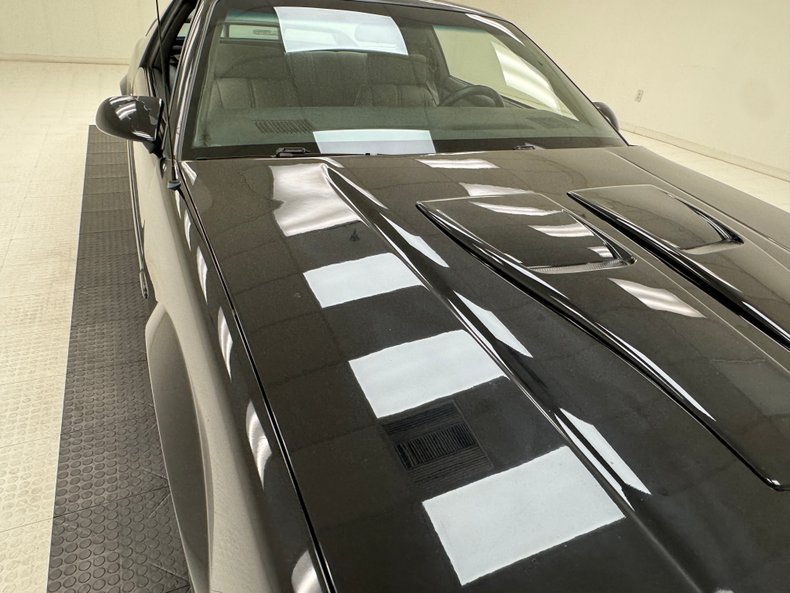 1991 Chevrolet Camaro 29