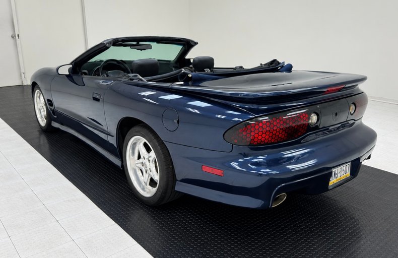 2001 Pontiac Firebird 6