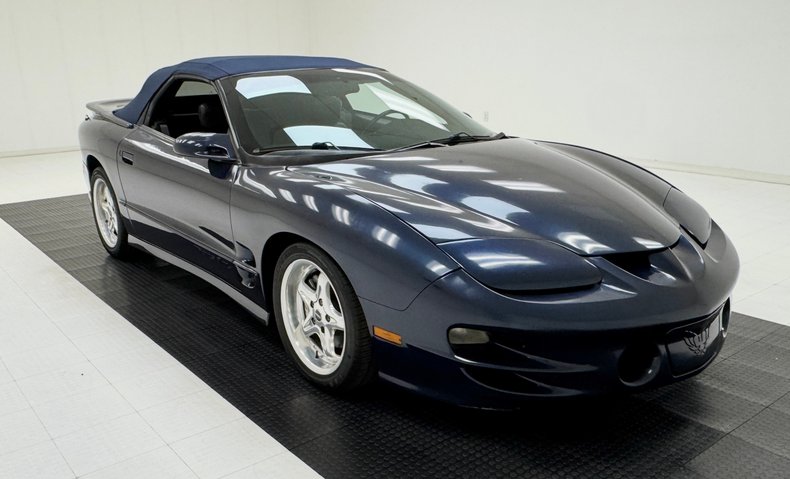 2001 Pontiac Firebird 10