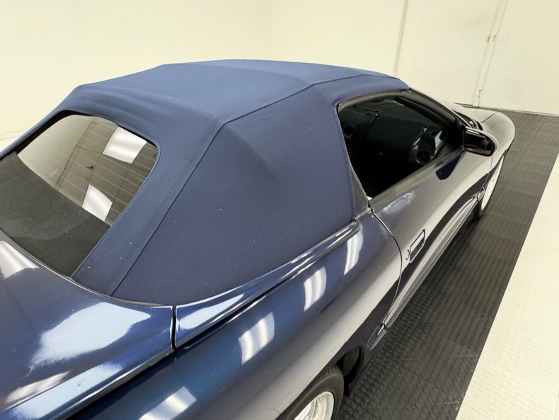 2001 Pontiac Firebird 27