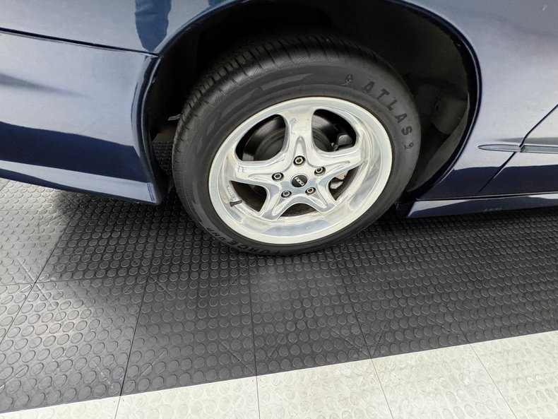 2001 Pontiac Firebird 26