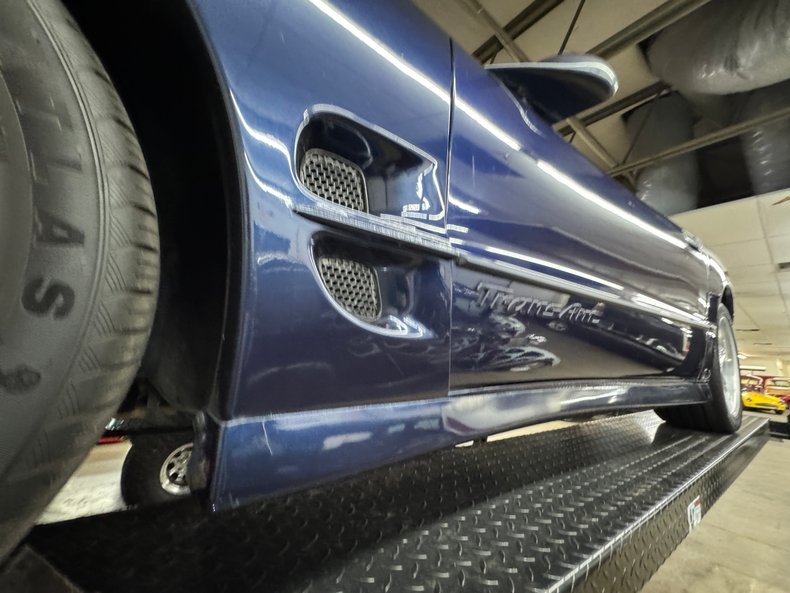 2001 Pontiac Firebird 80