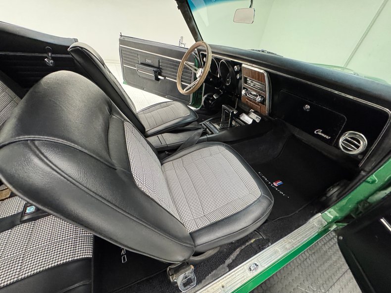 1968 Chevrolet Camaro 116