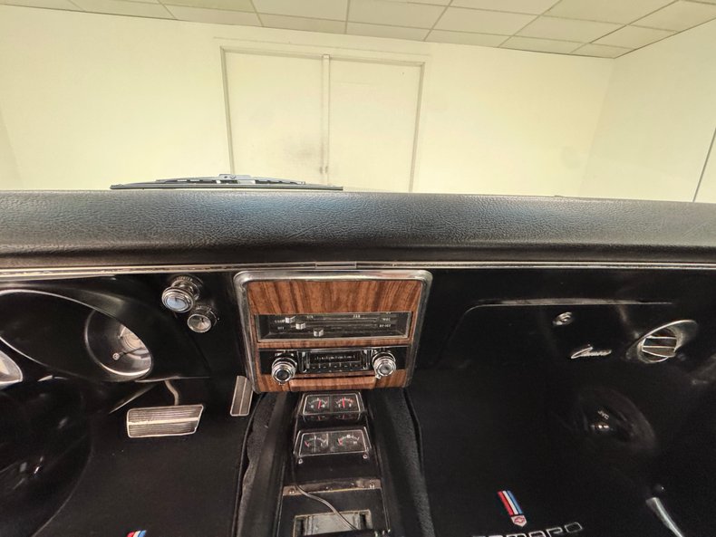 1968 Chevrolet Camaro 121