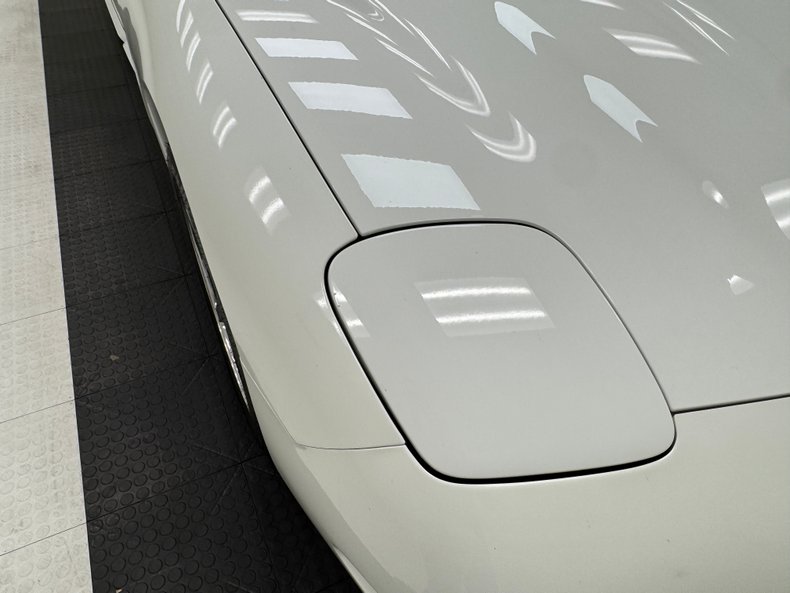 2000 Chevrolet Corvette 27