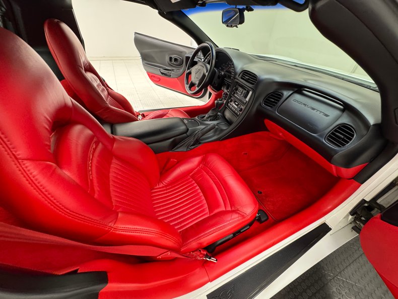 2000 Chevrolet Corvette 76