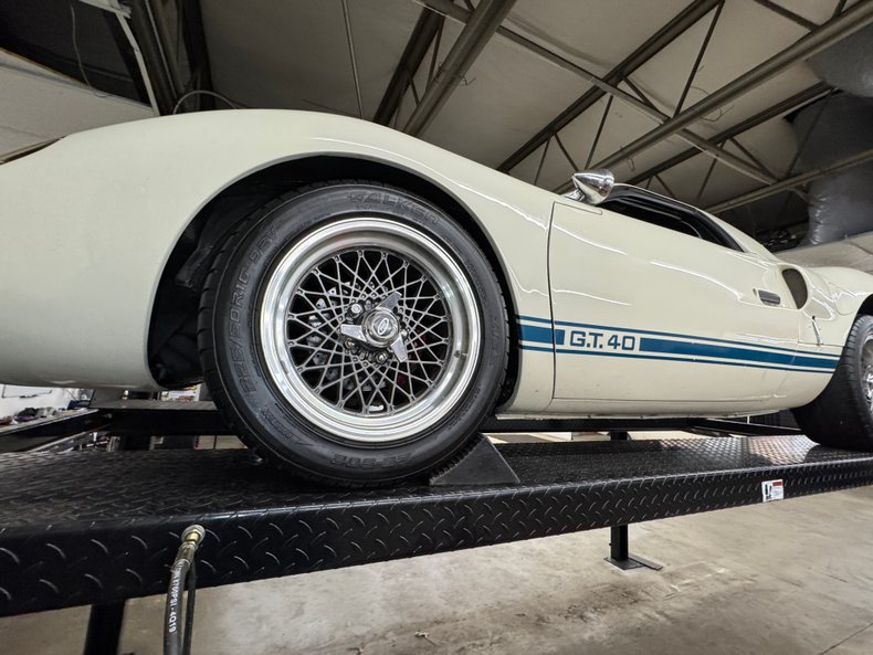 1988 Pontiac Fiero 58