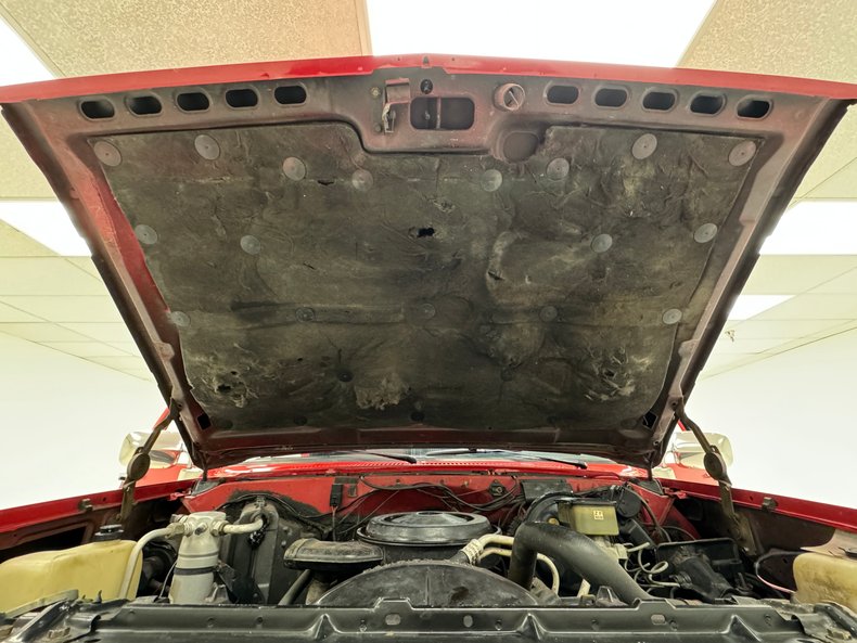 1987 Chevrolet K-10 26