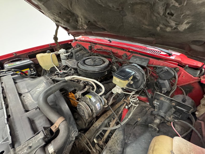 1987 Chevrolet K-10 29