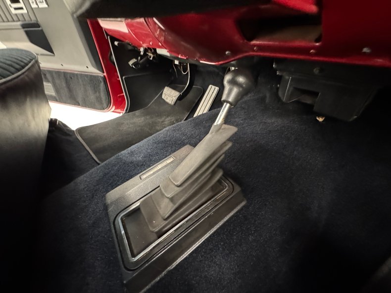 1987 Chevrolet K-10 46