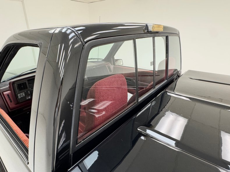 1990 Chevrolet C1500 16