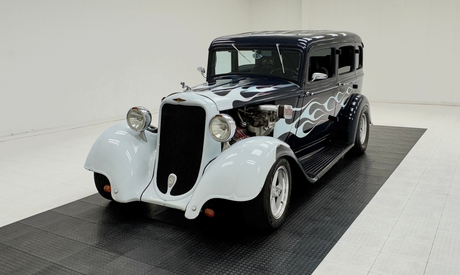 TOP POP 1933年 チベット ショー MS65 BN 1933 Dodge 6 Series | Classic Auto Mall