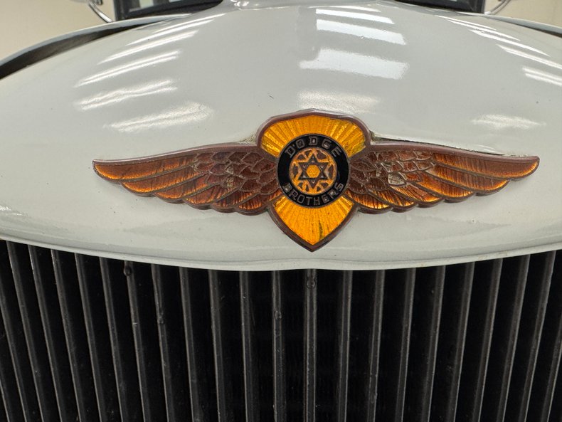 1933 Dodge 6 Series 10