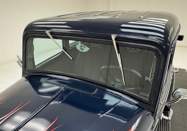 1933 Dodge 6 Series 14