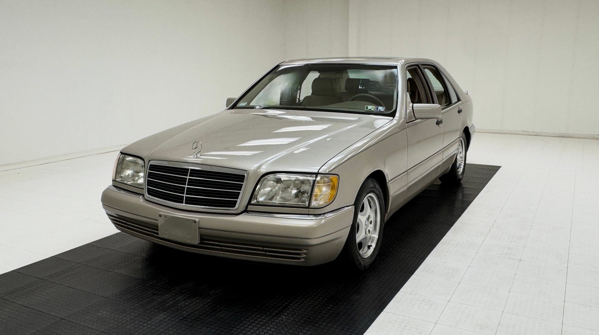 1999 Mercedes-Benz S-Class Base