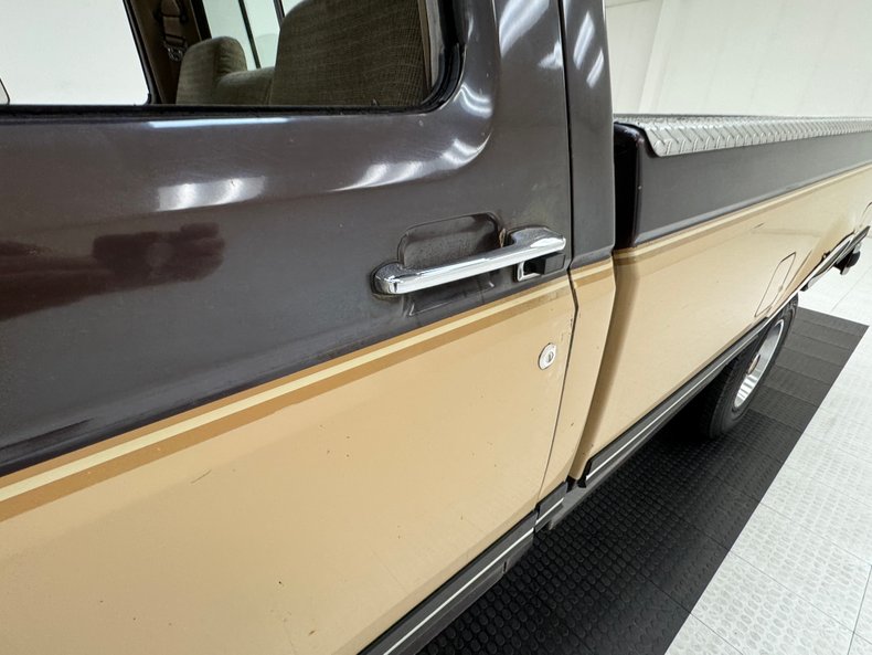 1990 Ford F150 16