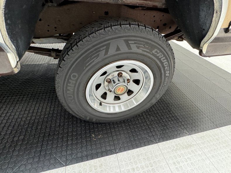 1990 Ford F150 19