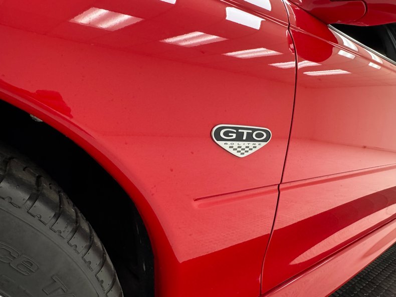 2005 Pontiac GTO 13
