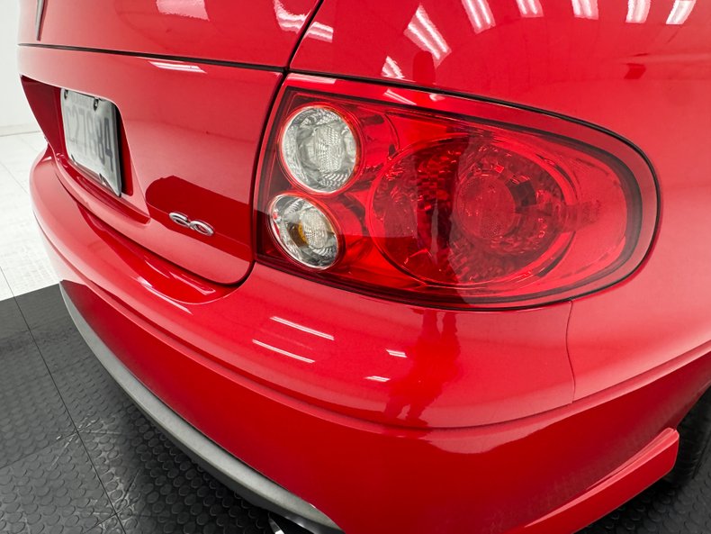 2005 Pontiac GTO 23