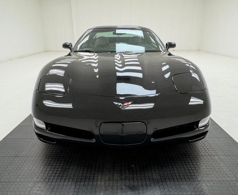 1998 Chevrolet Corvette 11