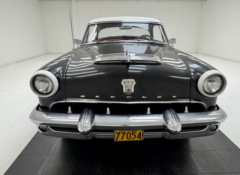1953 Mercury Monterey 8