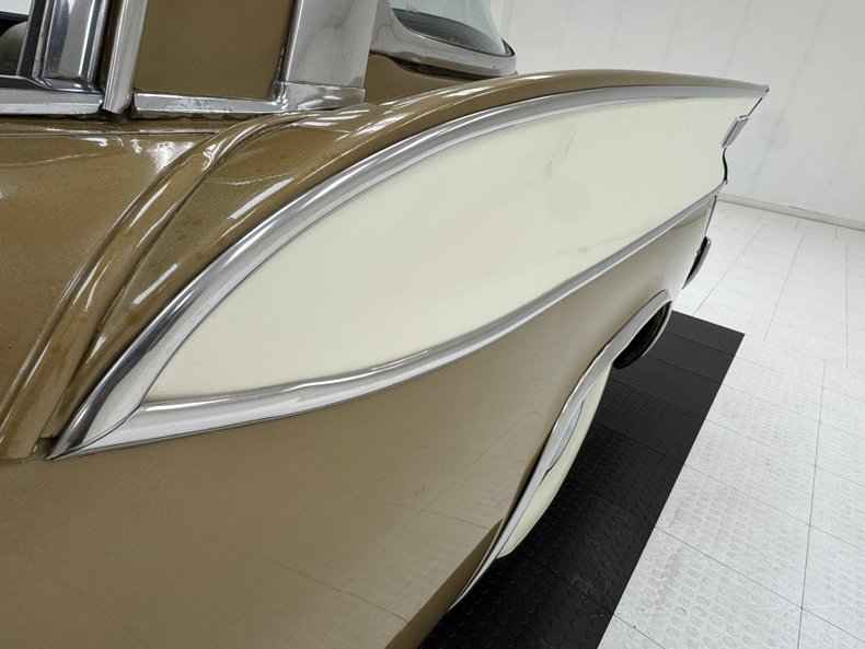 1957 Studebaker Golden Hawk 20