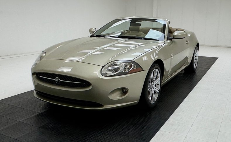 2007 Jaguar XK8 2