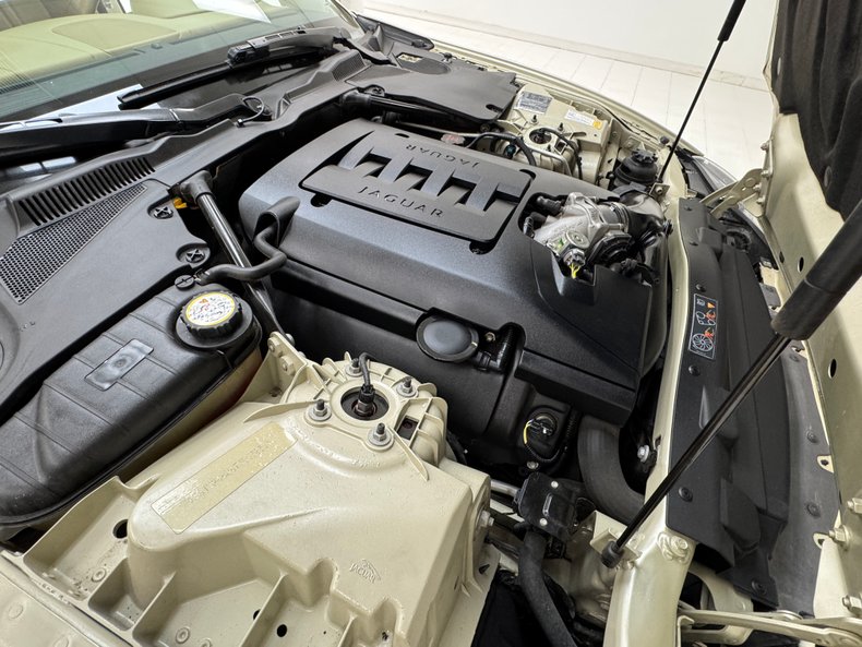 2007 Jaguar XK8 45