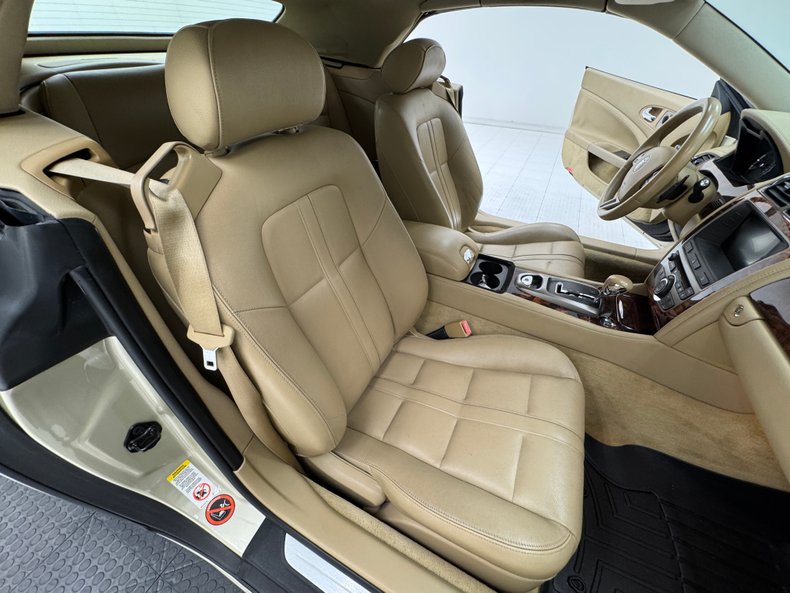 2007 Jaguar XK8 64