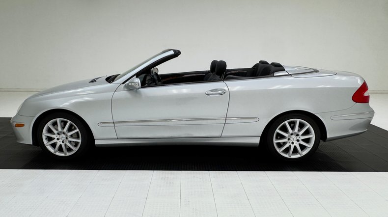 2007 Mercedes-Benz CLK350 5