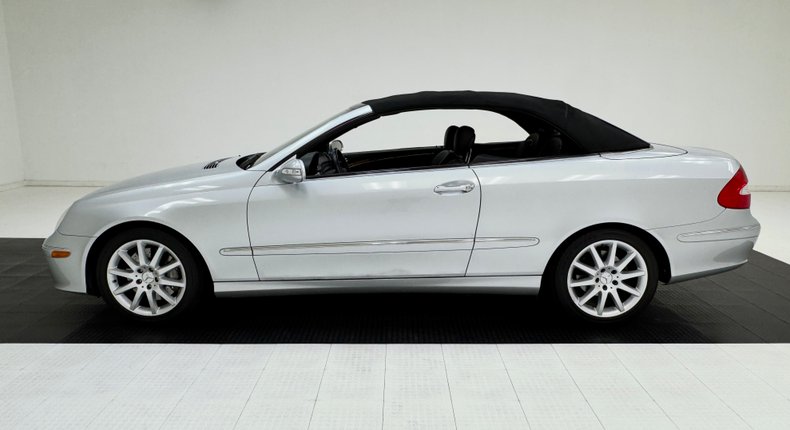 2007 Mercedes-Benz CLK350 4
