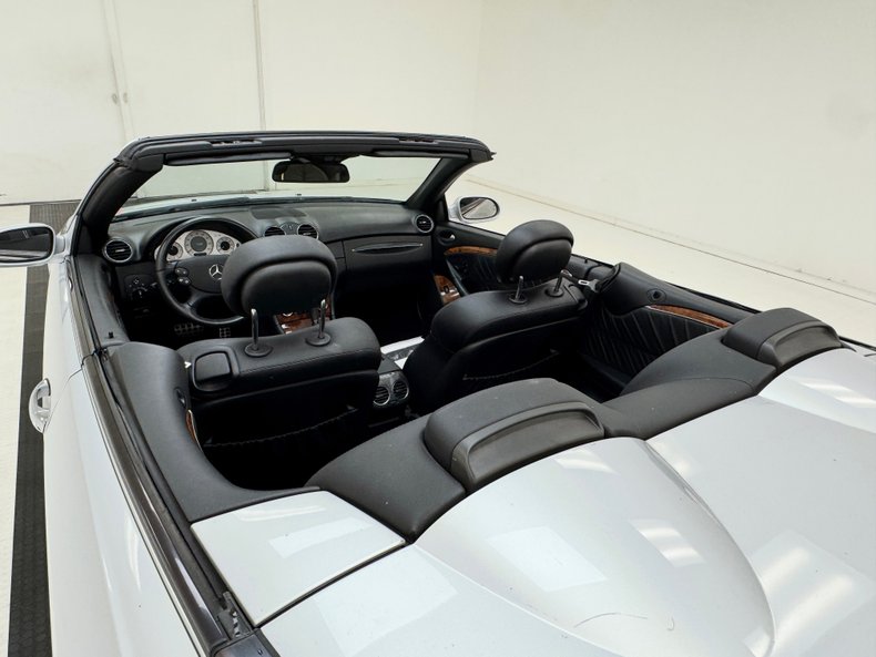 2007 Mercedes-Benz CLK350 21