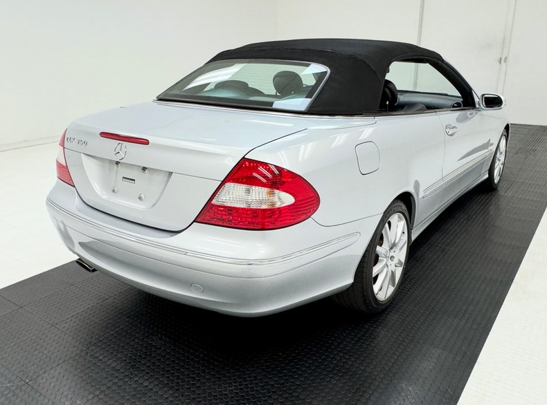 2007 Mercedes-Benz CLK350 9