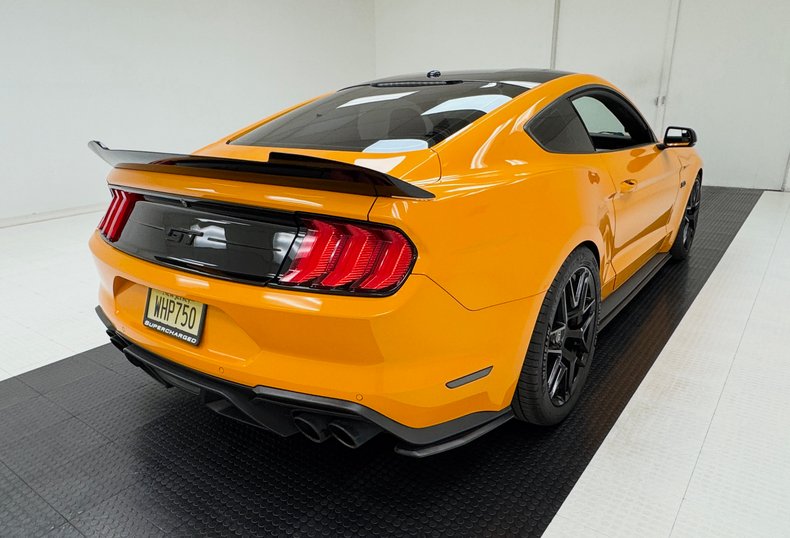 2019 Ford Mustang 5