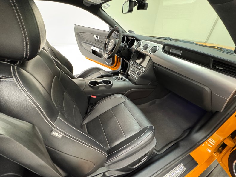 2019 Ford Mustang 45
