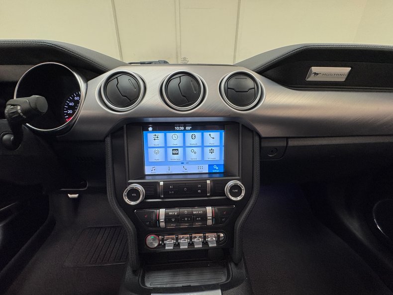 2019 Ford Mustang 50