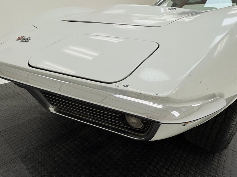 1969 Chevrolet Corvette 16