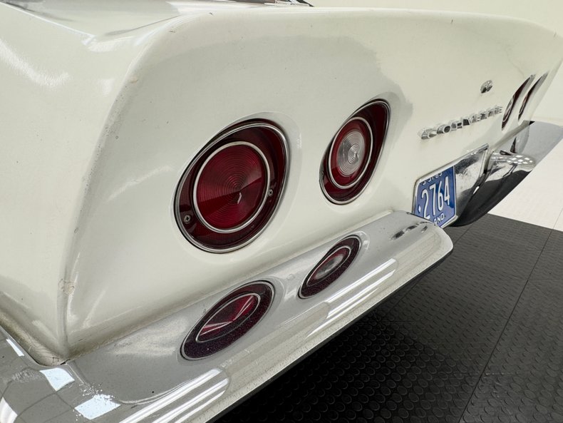 1969 Chevrolet Corvette 31