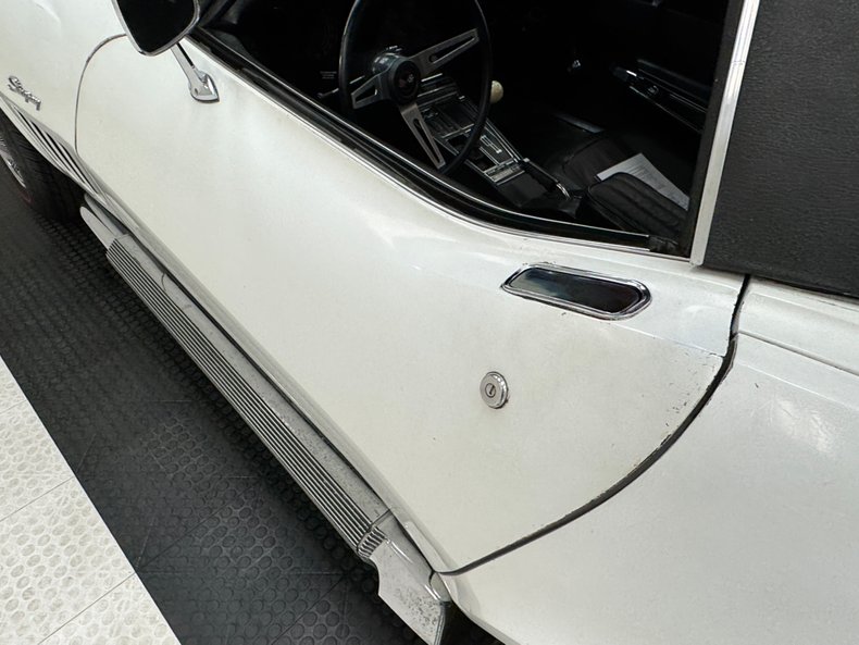 1969 Chevrolet Corvette 80