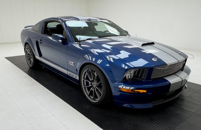 2008 Ford Mustang 7