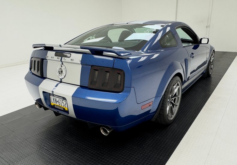 2008 Ford Mustang 5