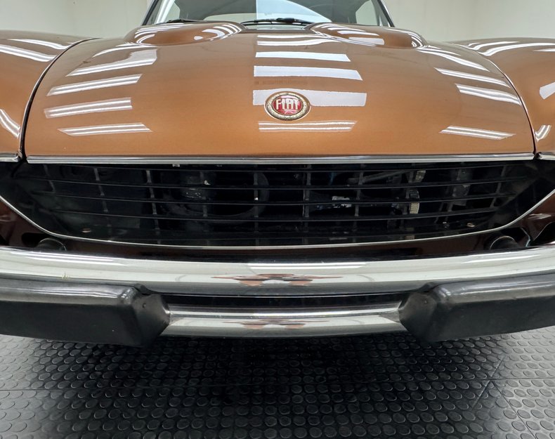 1981 Fiat Spider 2000 12