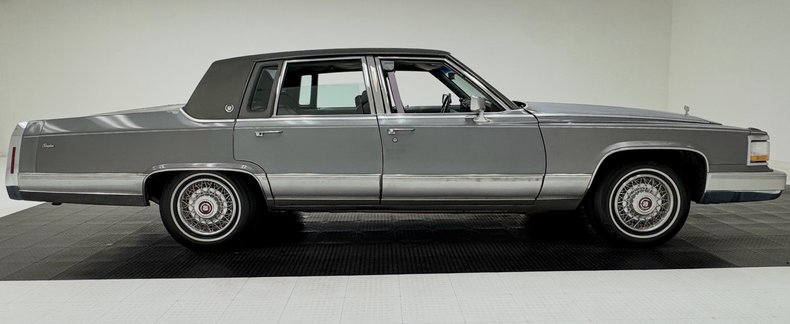 1991 Cadillac Brougham 6