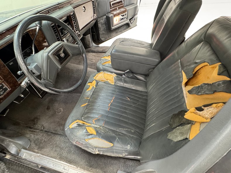 1991 Cadillac Brougham 84