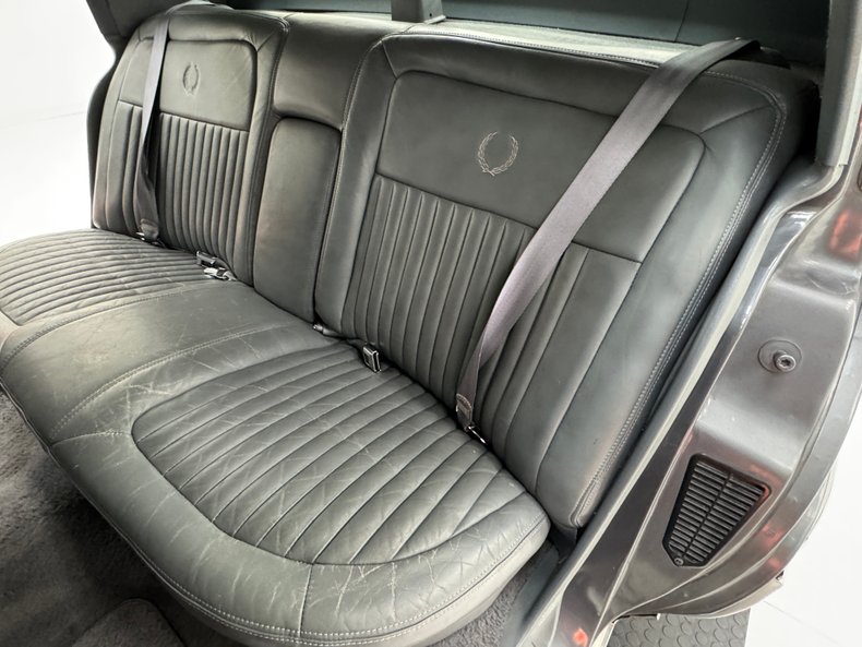 1991 Cadillac Brougham 85