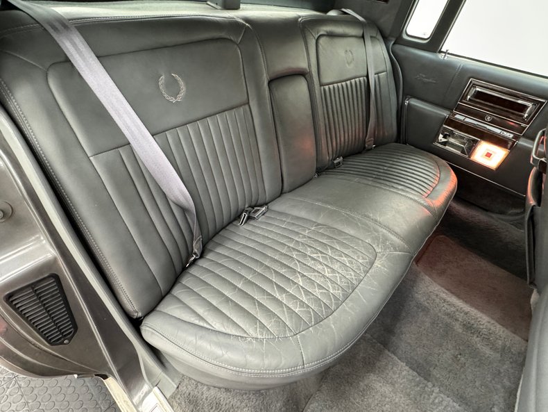 1991 Cadillac Brougham 89