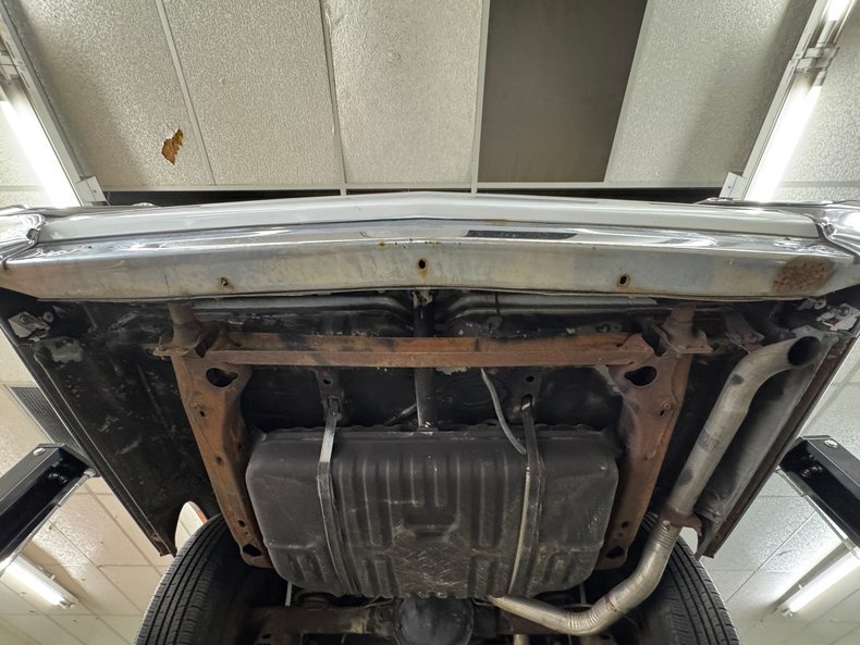 1991 Cadillac Brougham 104