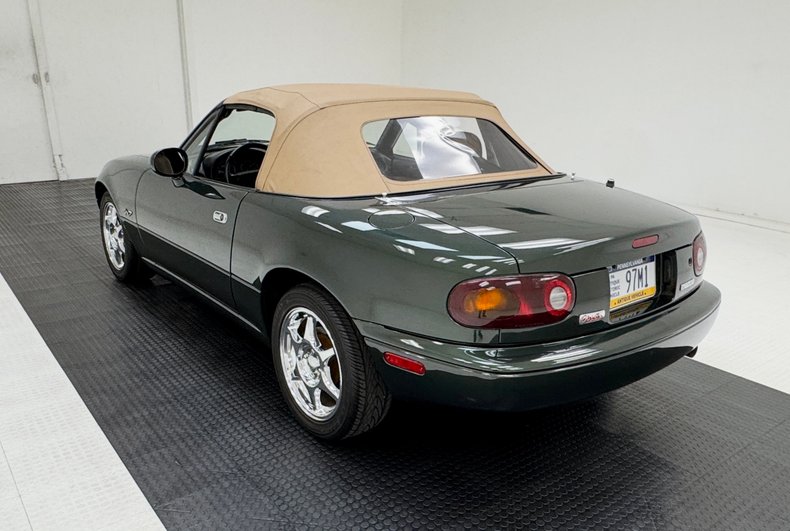 1997 Mazda MX-5 Miata 5