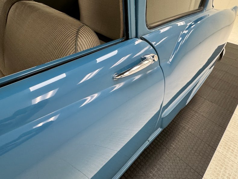 1951 Kaiser Henry J 17