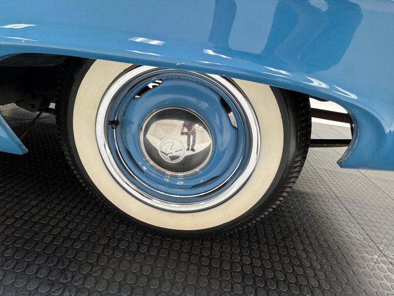 1951 Kaiser Henry J 19